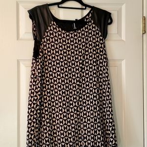 IZABEL LONDON sexy black cream dress